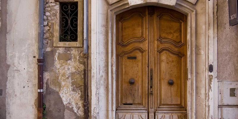 宁波鼎三：重型装备运输、安装与现场调试全流程解决方案与风险管理